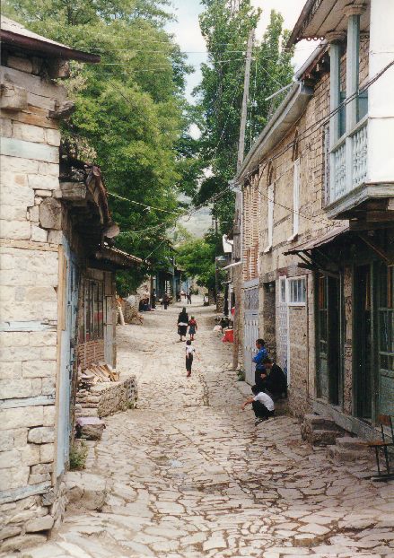 High Street, Lahij