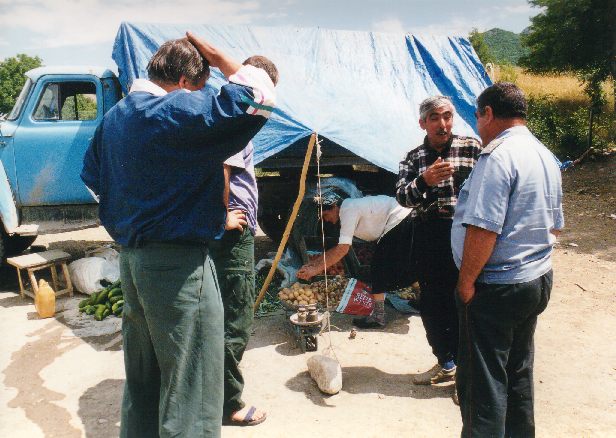 Market at Lahij