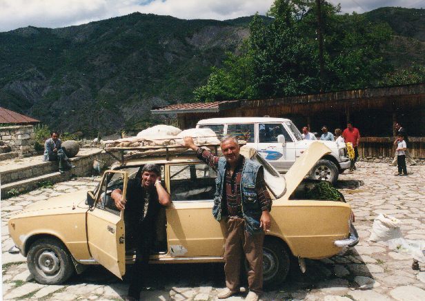 Traders at Lahij